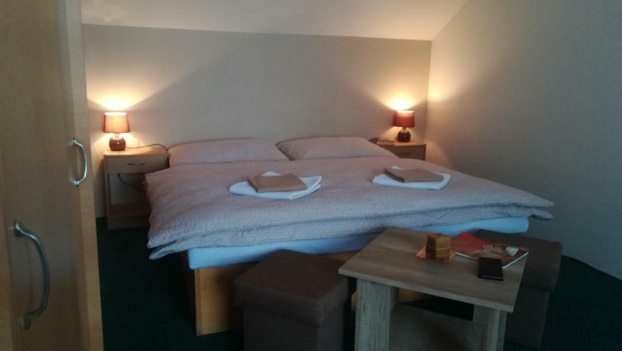 Privat Jonas Villa Štrba Buitenkant foto