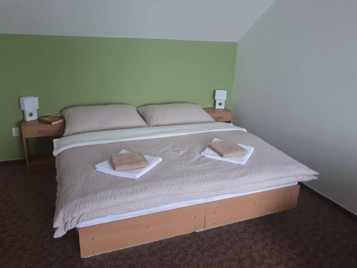 Privat Jonas Villa Štrba Buitenkant foto
